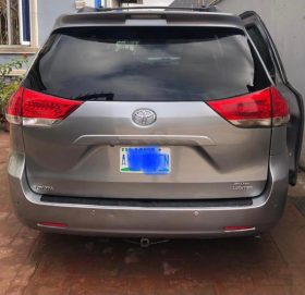 Nigeria Used 2012 Toyota Sienna