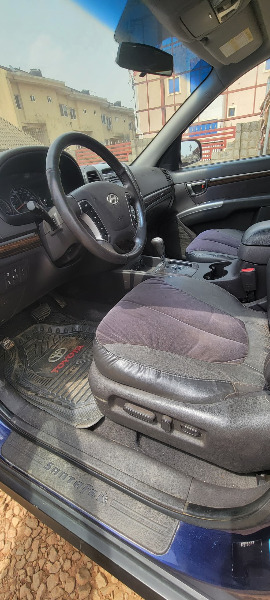 Nigeria Used 2010 Hyundai Santa Fe