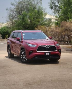 Foreign Used 2022 Toyota Highlander
