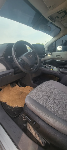 Foreign Used 2022 Toyota Sienna