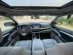Foreign Used 2016 Toyota Highlander