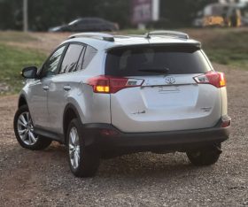 Foreign Used 2013 Toyota RAV4