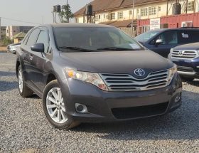 Foreign Used Toyota Venzas
