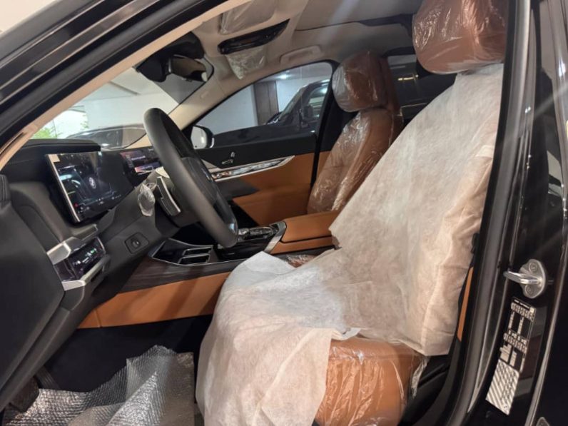 New 2025 BMW 7 Series