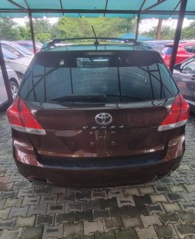 Foreign Used 2010 Toyota Venzas