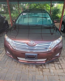 Foreign Used 2010 Toyota Venzas