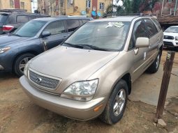 multipurpose-passenger vehicle (mpv) 2002 toyota-motor corporation RX