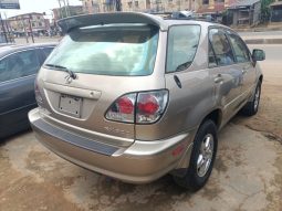 multipurpose-passenger vehicle (mpv) 2002 toyota-motor corporation RX