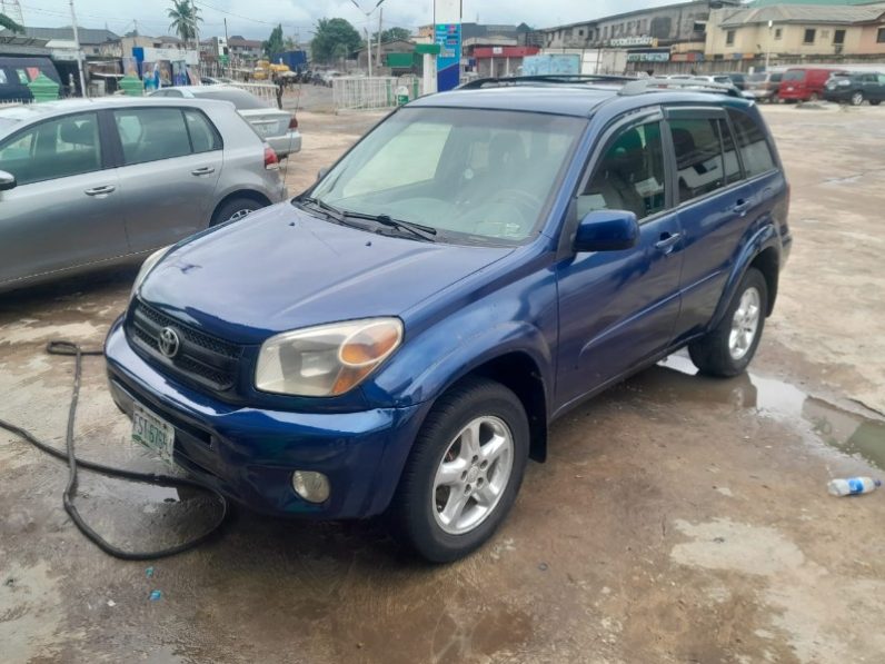 Nigeria Used 2005 Toyota RAV4
