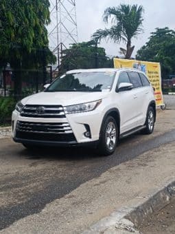 Foreign Used 2019` Toyota Highlander