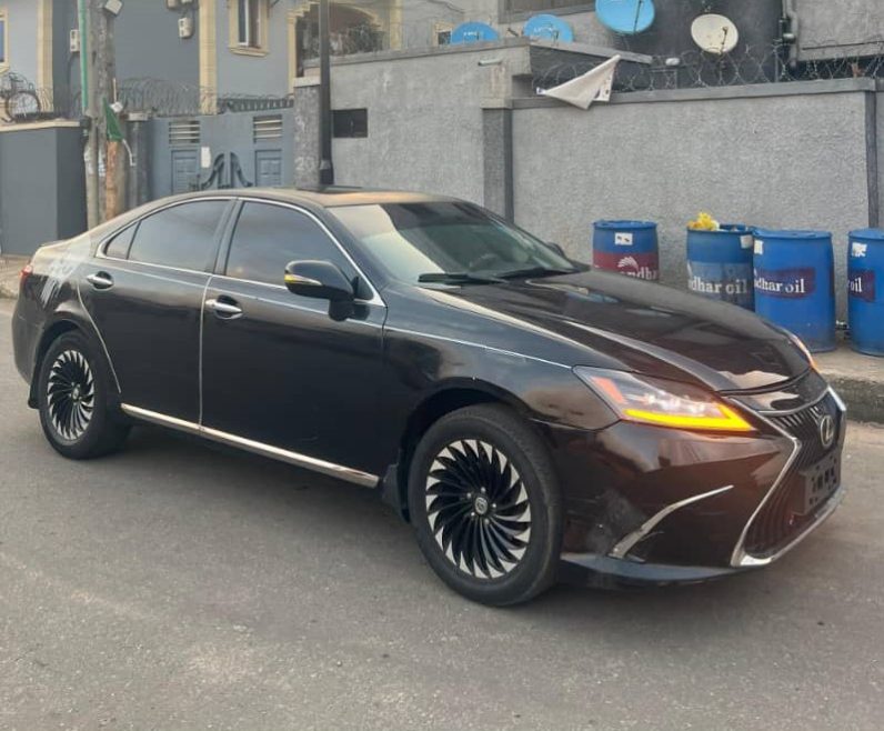 Foreign Used 2009 Lexus ES