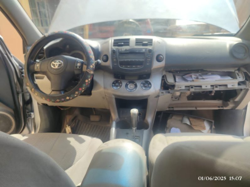 Nigeria Used 2008 Toyota RAV4