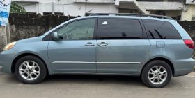 Foreign Used 2005 Toyota Sienna