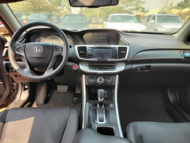 HONDA ACCORD (2015) FOREIGN USED, TOURING