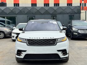 Foreign Used 2019` Land Rover Range Rover