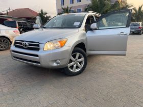 Foreign Used 2007 Toyota RAV4