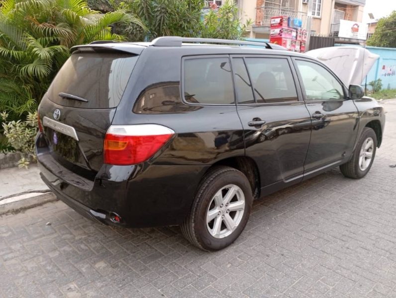 Foreign Used 2011 Toyota Highlander Hybrid