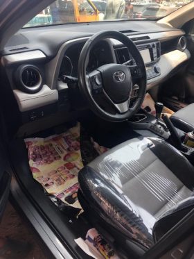 Foreign Used 2017 Toyota RAV4