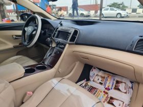 Foreign Used 2011 Toyota Venzas