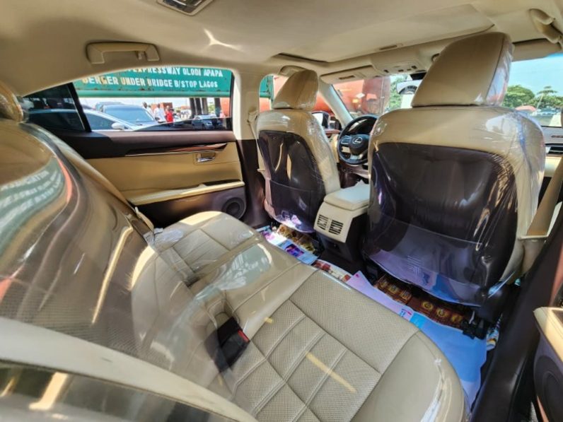 Foreign Used 2017 Lexus ES