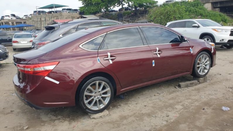 Foreign Used 2014 Toyota Avalon