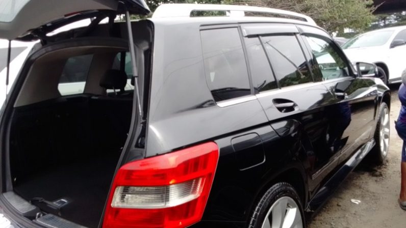 Foreign Used 2010 mercedes-benz-cars glk-class