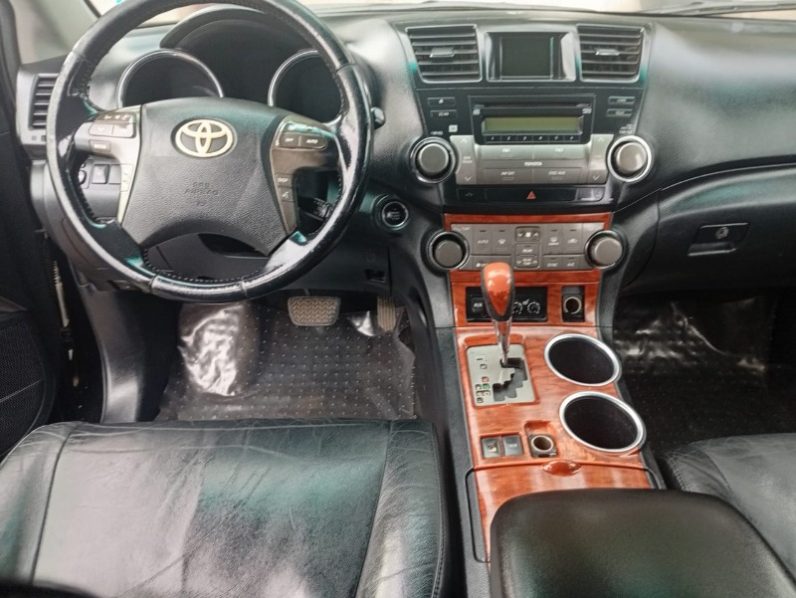 Nigeria Used 2008 Toyota Highlander Hybrid