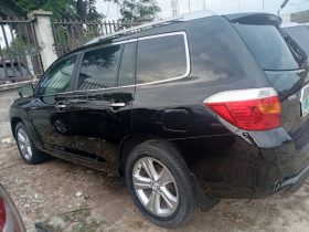 Nigeria Used 2008 Toyota Highlander Hybrid