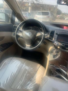 Nigeria Used 2010 Toyota Venzas