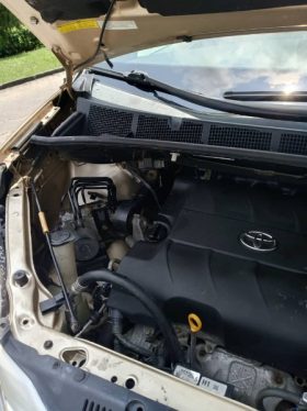 Foreign Used 2012 Toyota Sienna