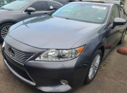 Foreign Used 2013 Lexus ES