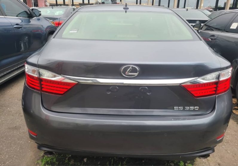 Foreign Used 2013 Lexus ES
