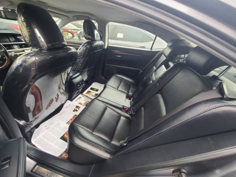 Foreign Used 2013 Lexus ES