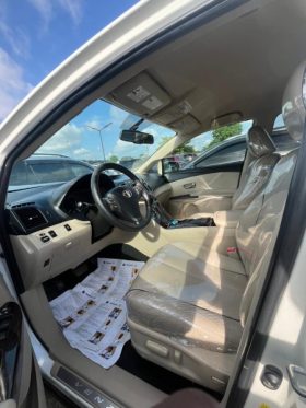 Foreign Used 2012 Toyota Venzas