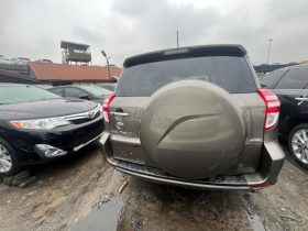 Foreign Used 2010 Toyota RAV4