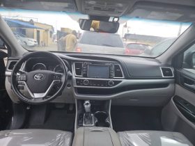 Foreign Used 2017 Toyota Highlander