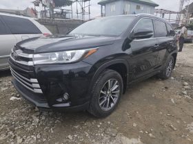 Foreign Used 2017 Toyota Highlander