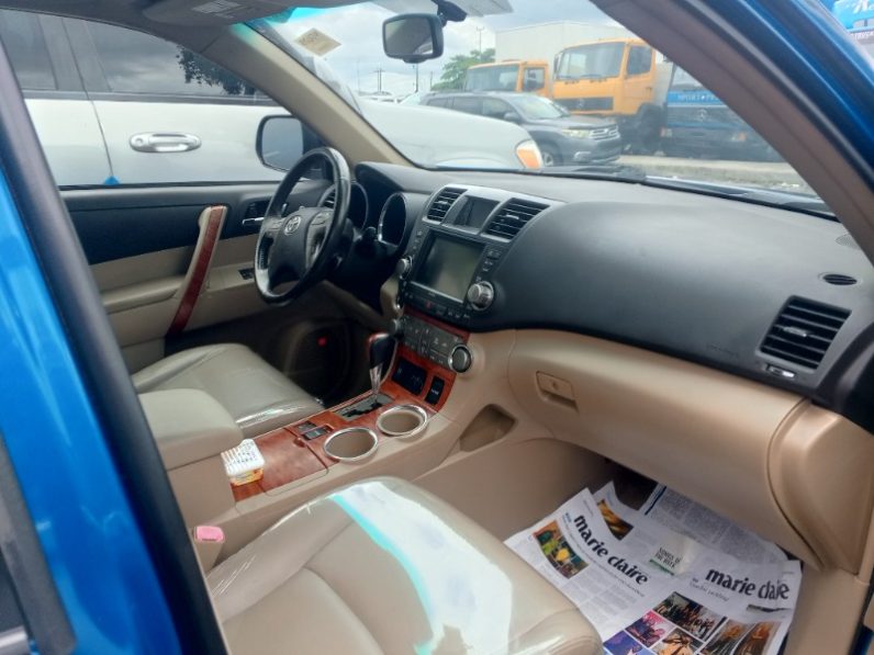 Foreign Used 2010 Toyota Highlander