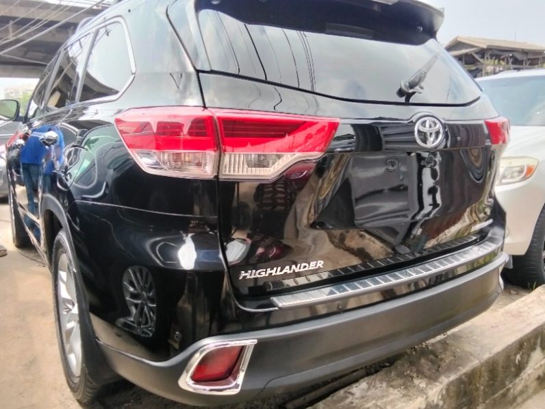 Foreign Used 2015 Toyota Highlander