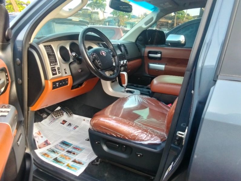 Foreign Used 2015 Toyota Sequoia