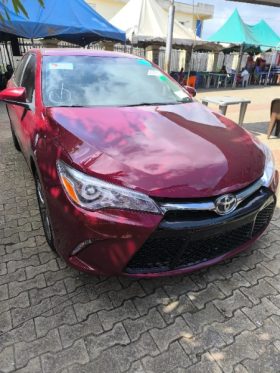 Toyota Camry 2017