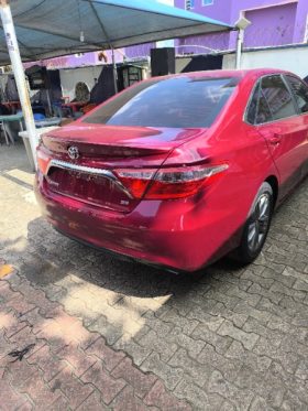 Toyota Camry 2017