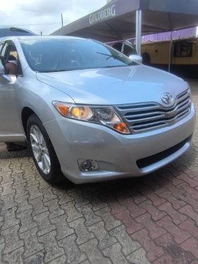 Foreign Used 2011 Toyota Venzas