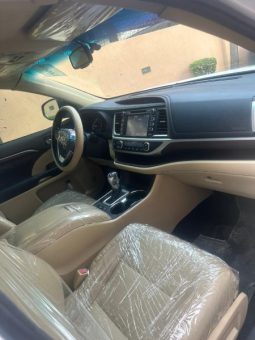 Foreign Used 2016 Toyota Highlander