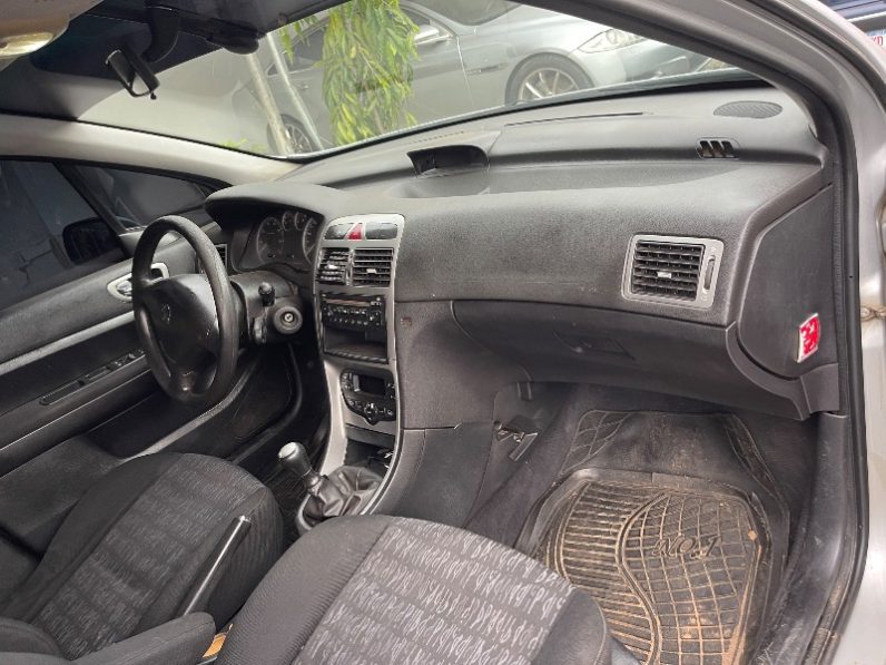 Nigeria Used 2005 Peugeot 203