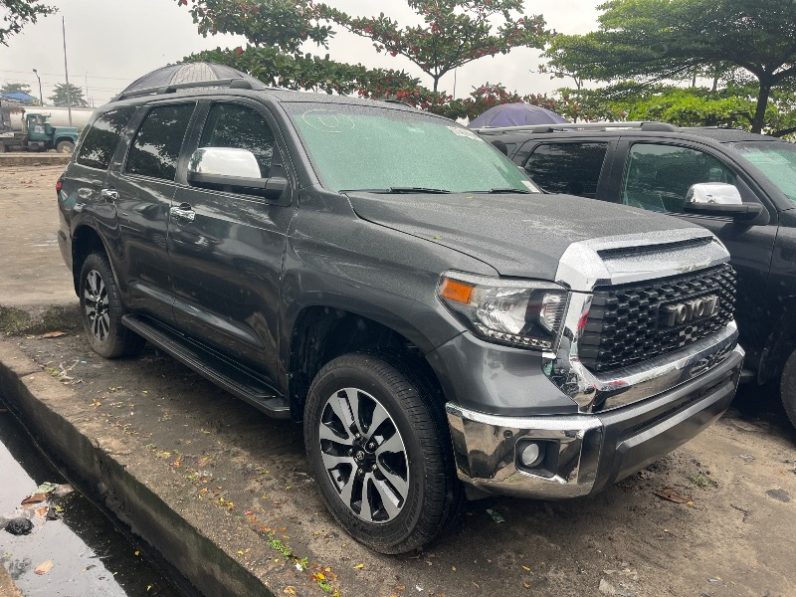 Foreign Used 2013 Toyota Sequoia