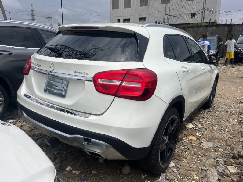 Foreign Used 2015 Mercedes Benz GLA-Class