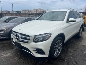 Foreign Used 2017 Mercedes-Benz GLC