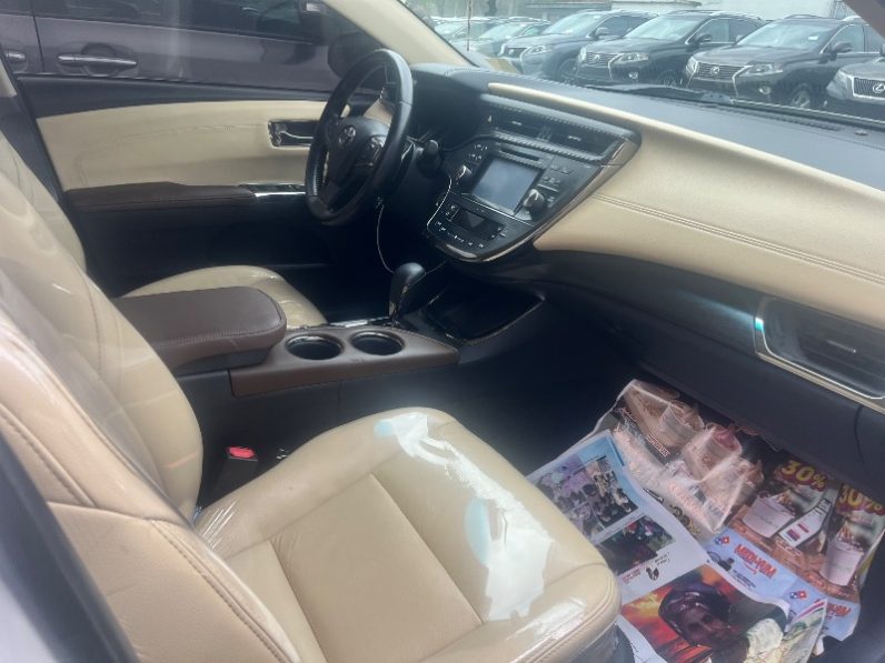 Foreign Used 2016 Toyota Avalon