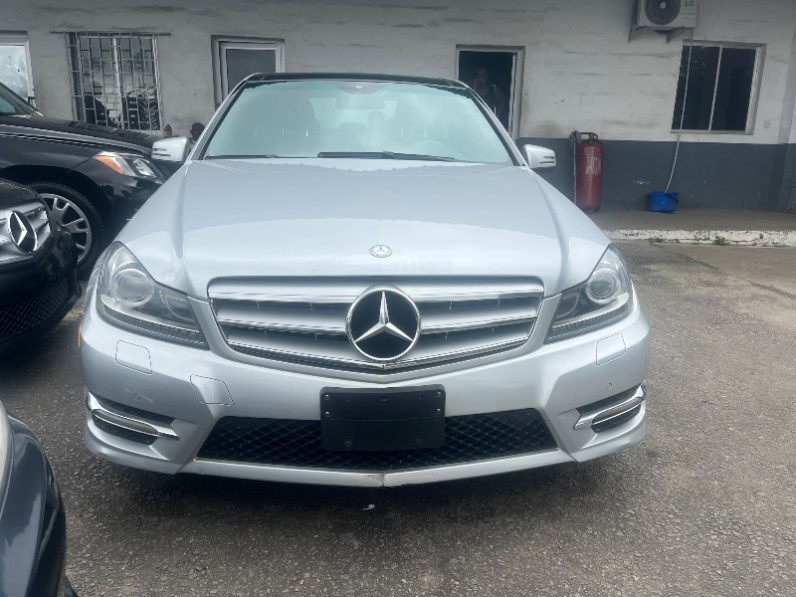 Foreign Used 2012 Mercedes-Benz C-Class